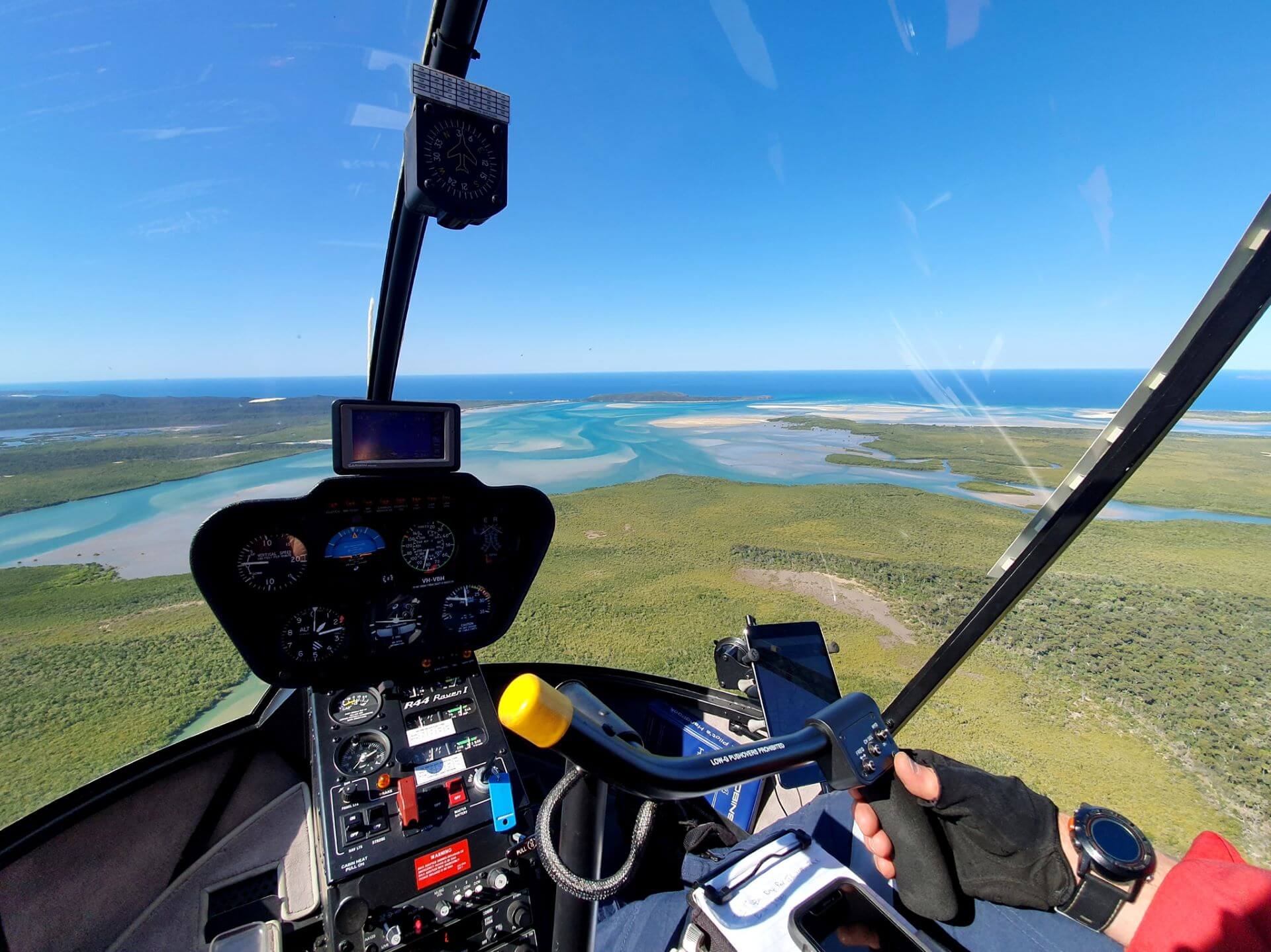 Experience the beauty of the Southern Great Barrier Reef from above ...