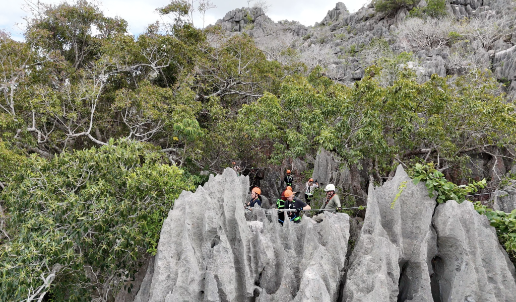 karst walk 3